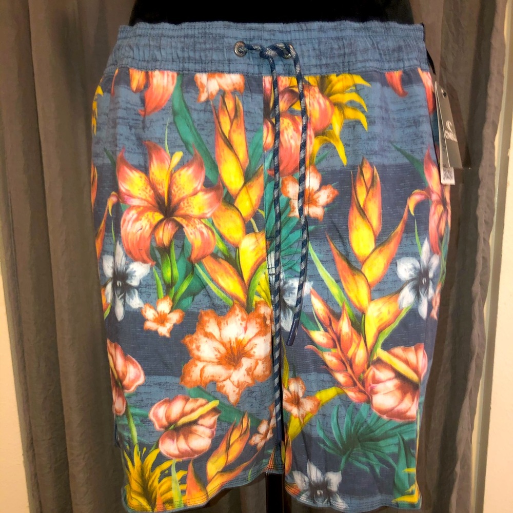 Men’s swim trunks